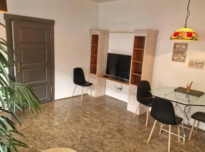 Apartment Wunderlich Gelb *